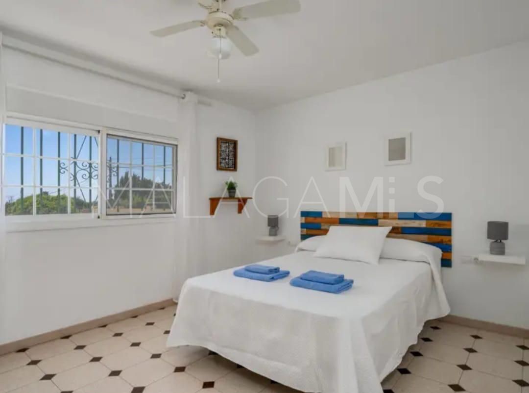 Landhaus for sale in El Padron