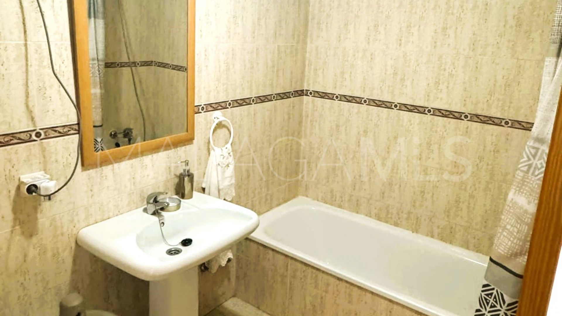 Duplex for sale in Arena Beach