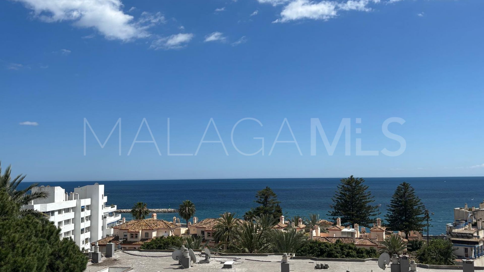 Appartement for sale in Estepona Puerto