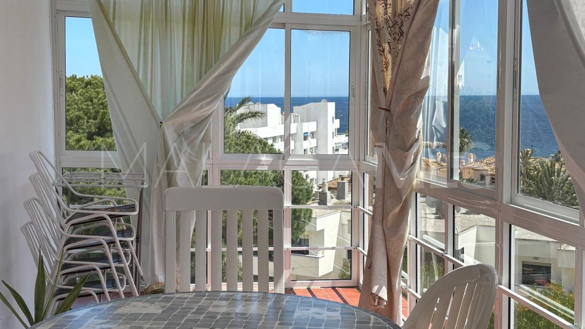 Appartement for sale in Estepona Puerto