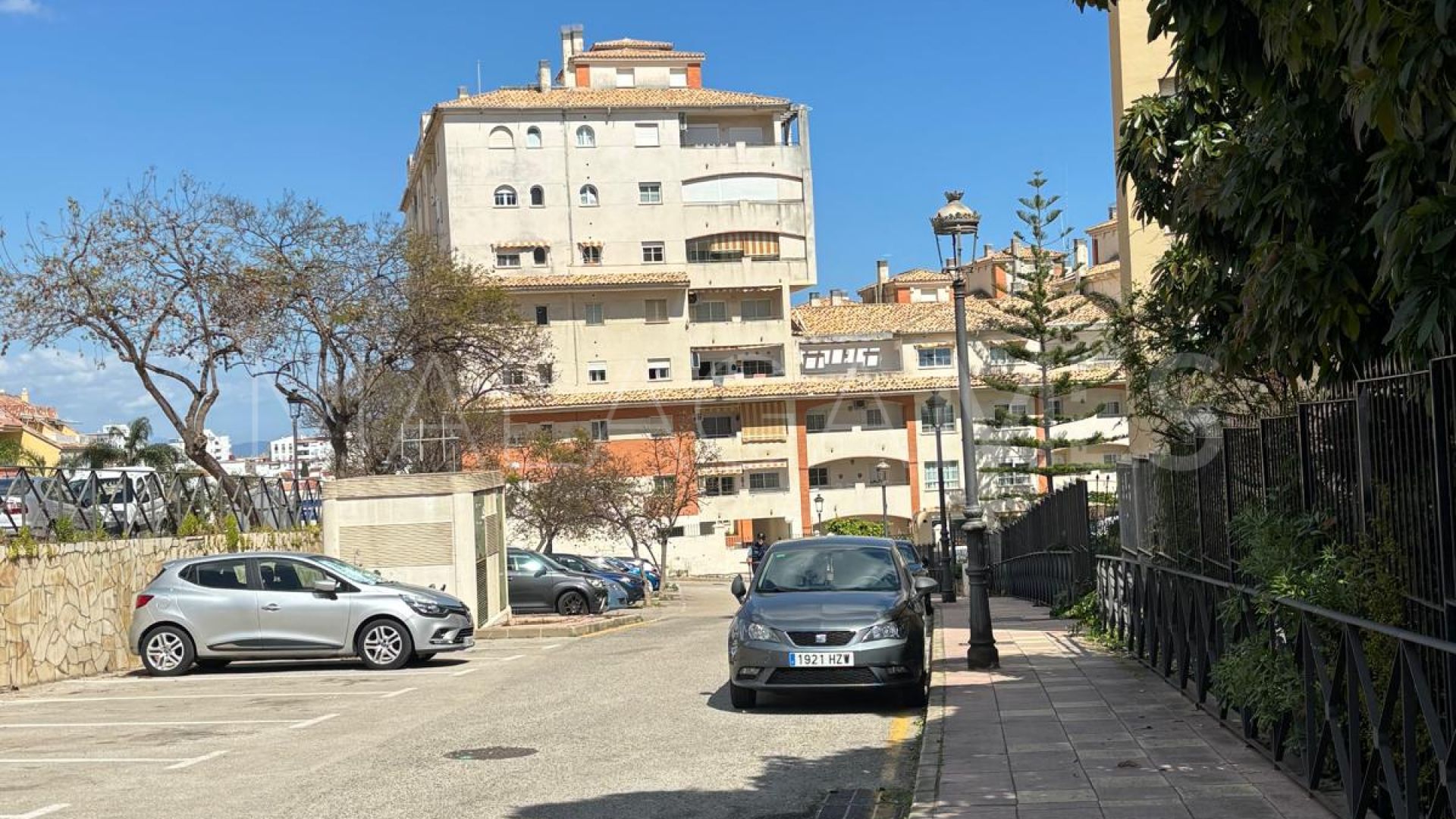 Appartement for sale in Estepona Puerto