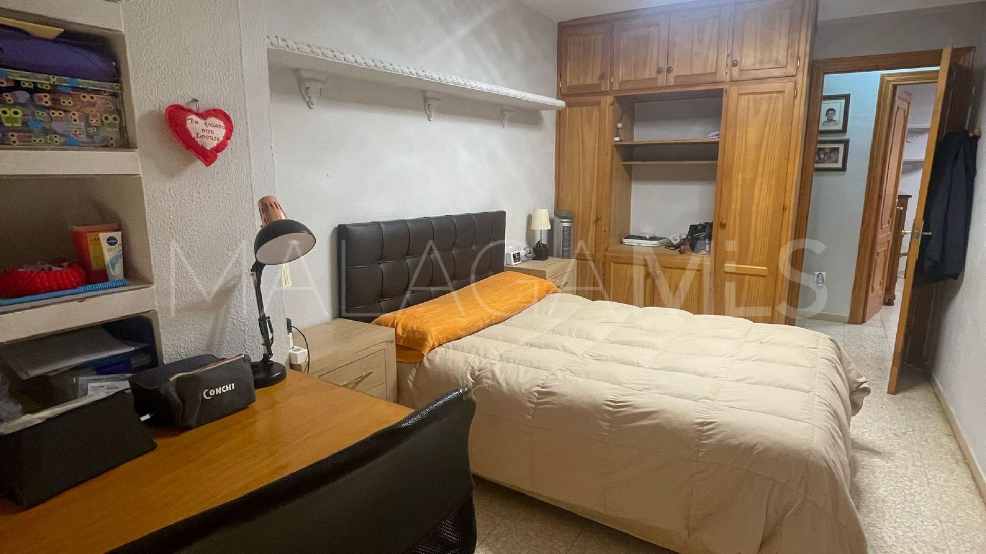 Flat for sale in Estepona Puerto