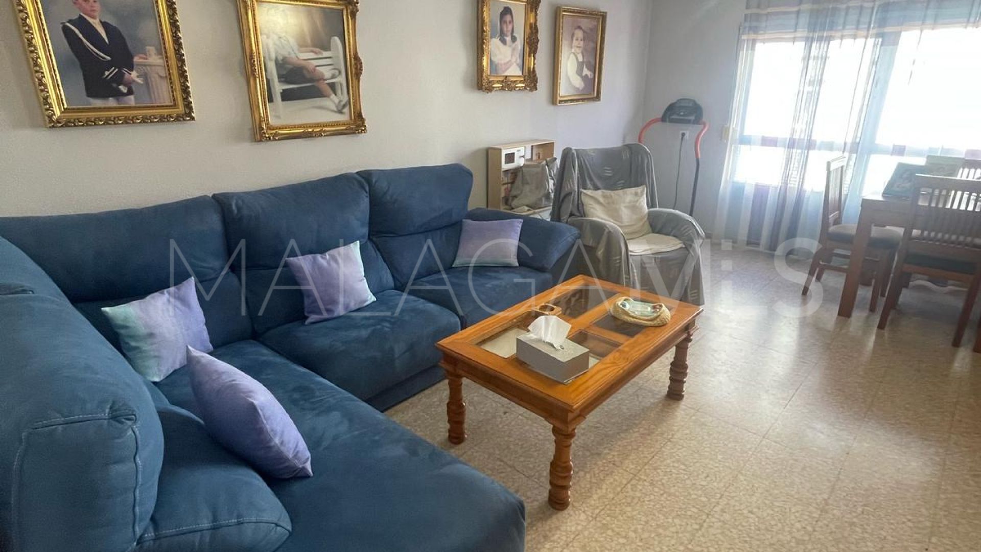 Flat for sale in Estepona Puerto