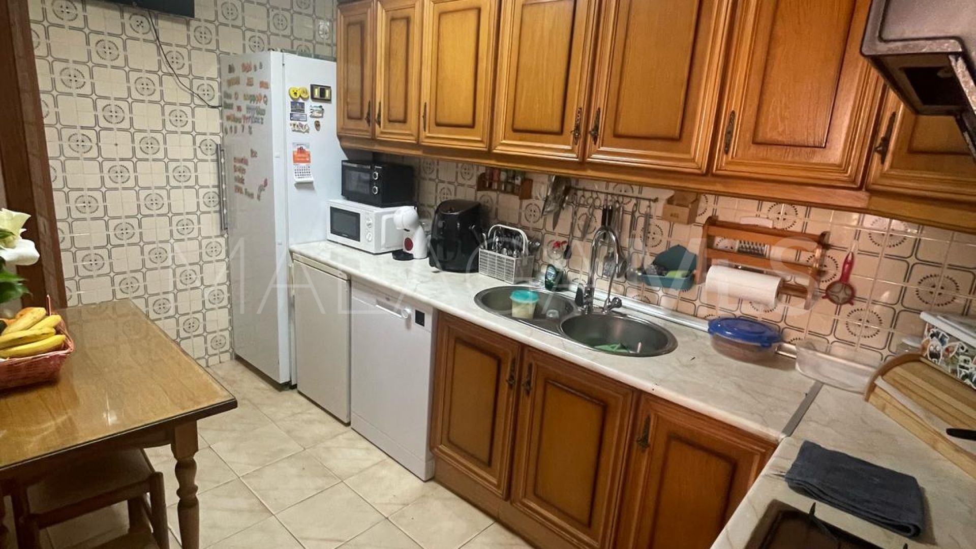 Flat for sale in Estepona Puerto