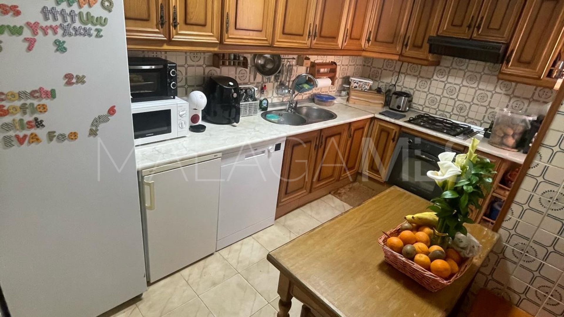 Flat for sale in Estepona Puerto