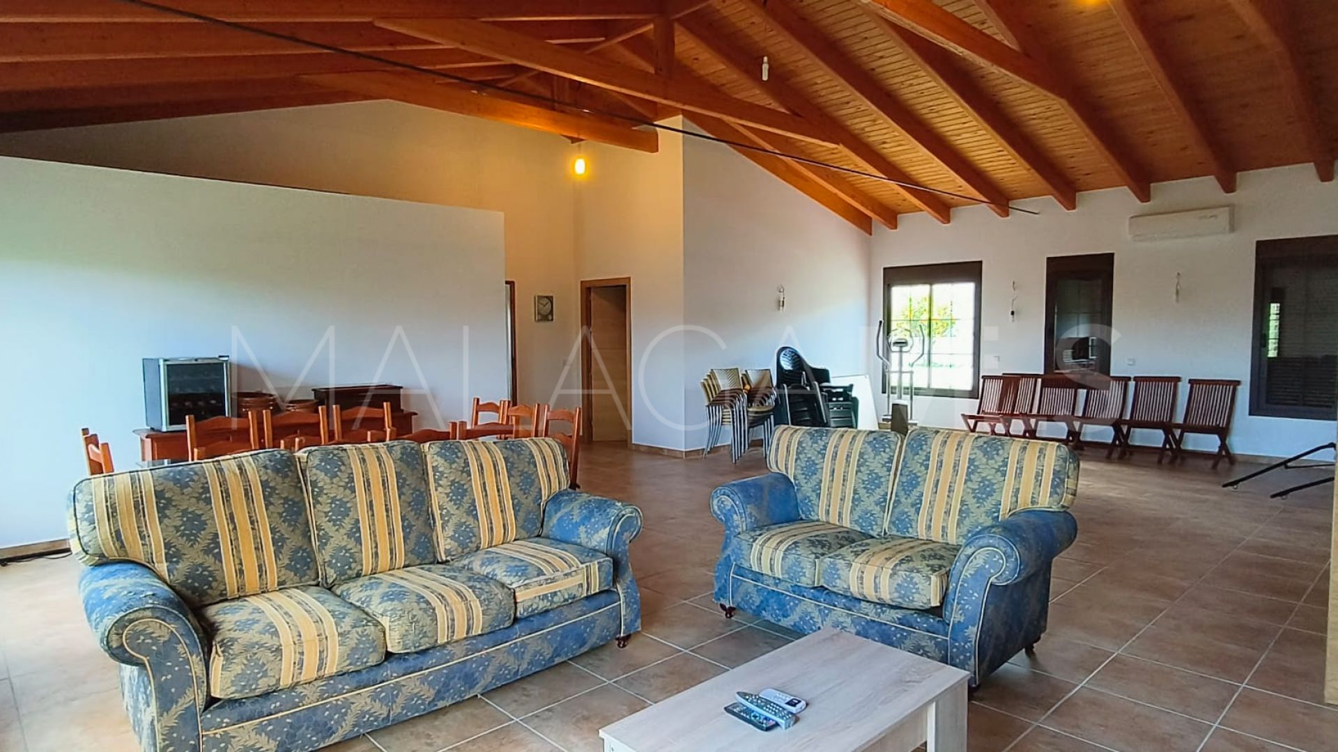 Landhaus for sale in La Alberdina