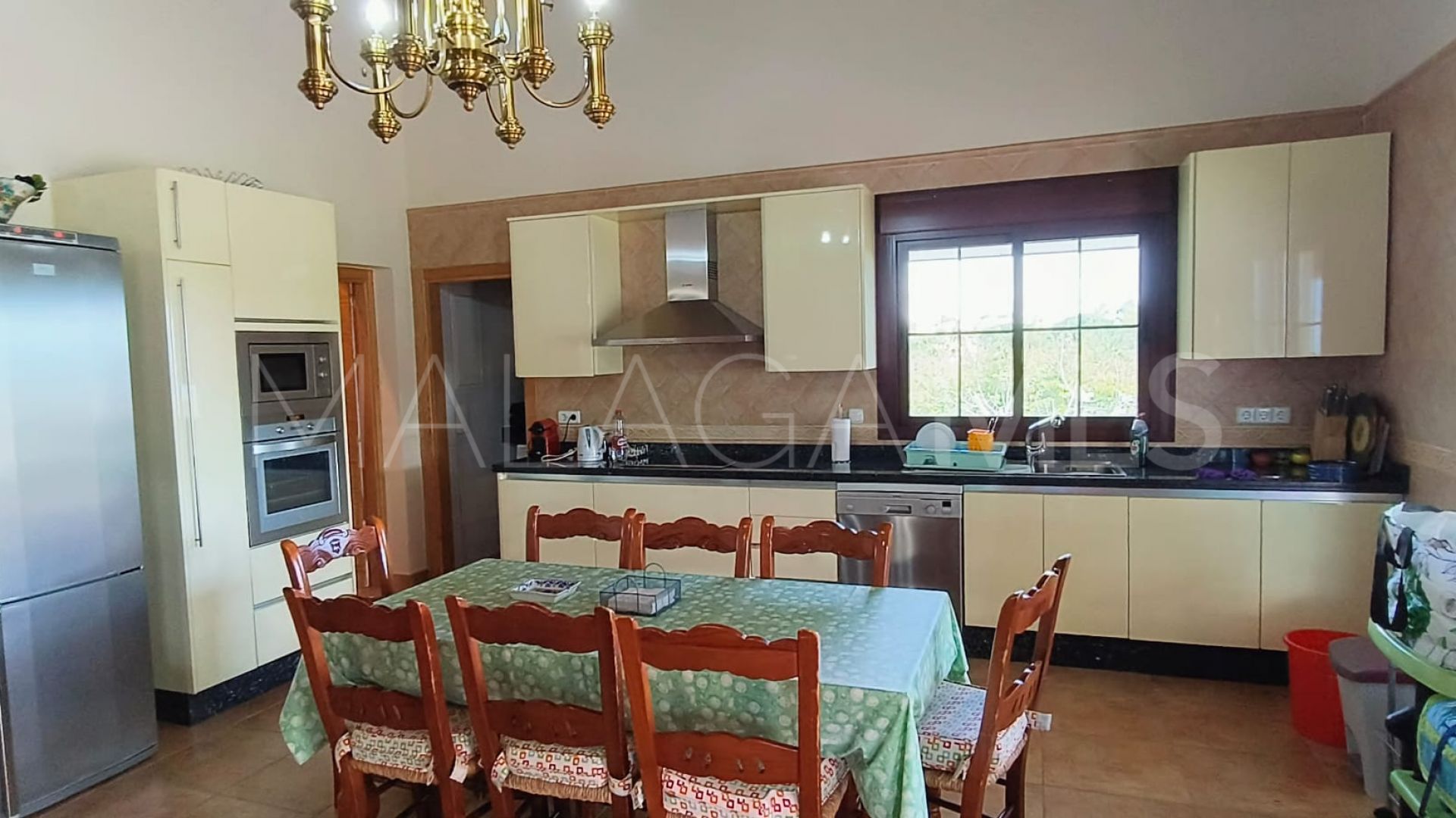 Landhaus for sale in La Alberdina