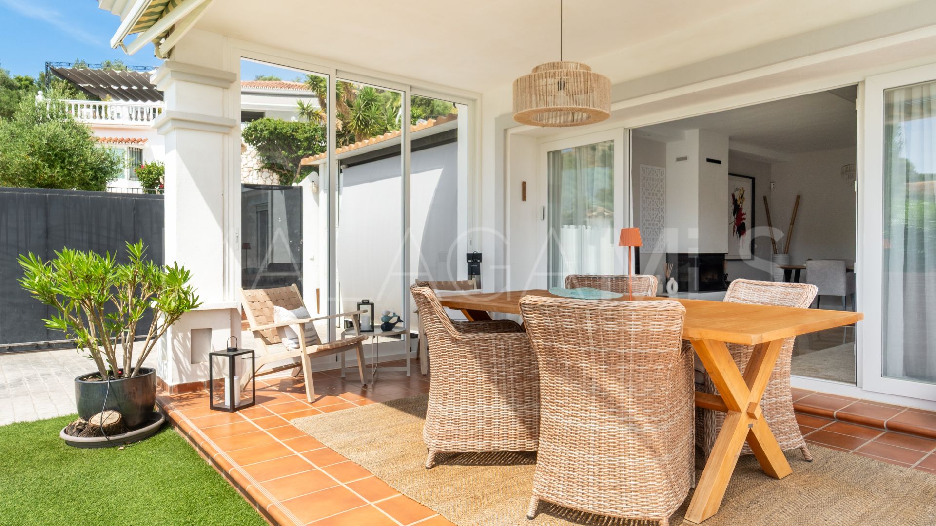 Villa for sale in Cerros del Aguila