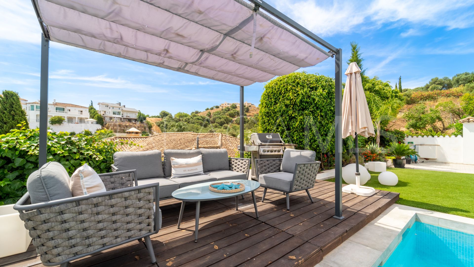 Villa for sale in Cerros del Aguila