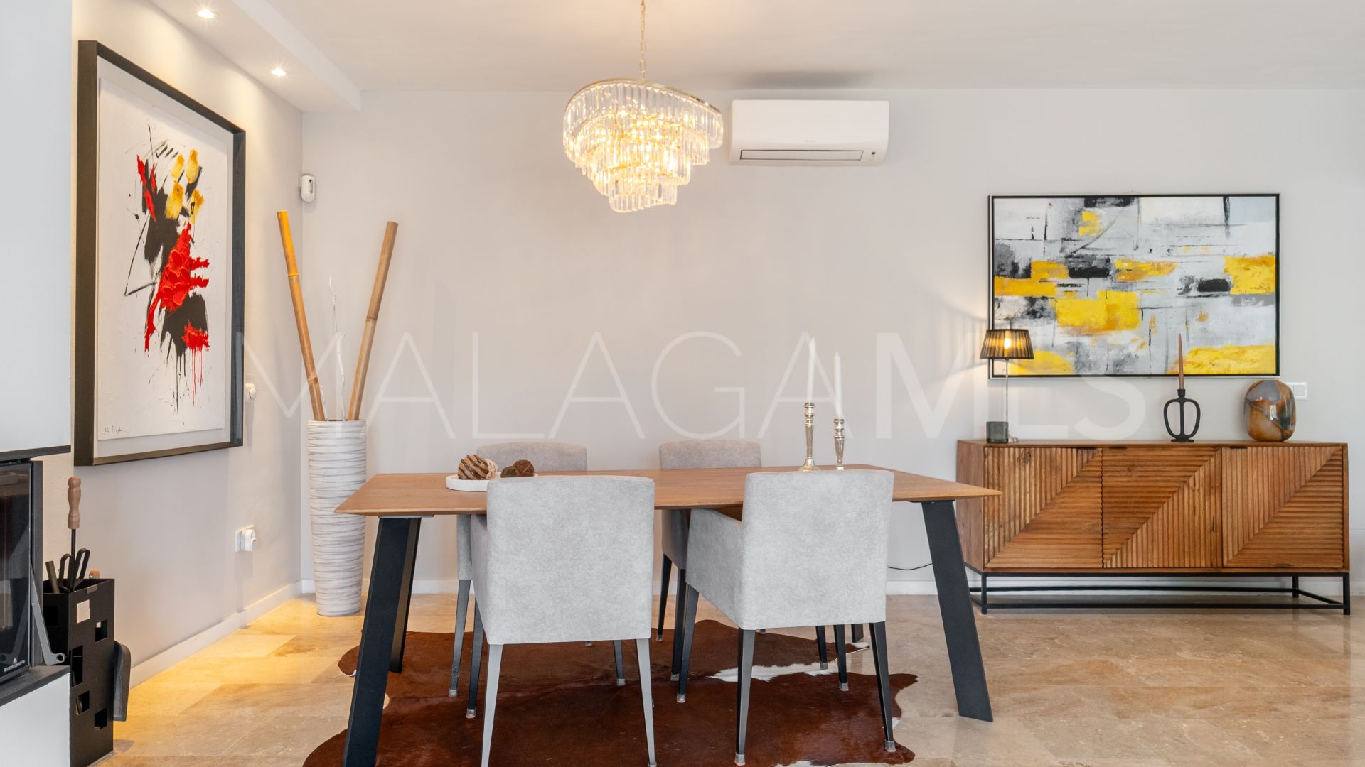 Villa for sale in Cerros del Aguila