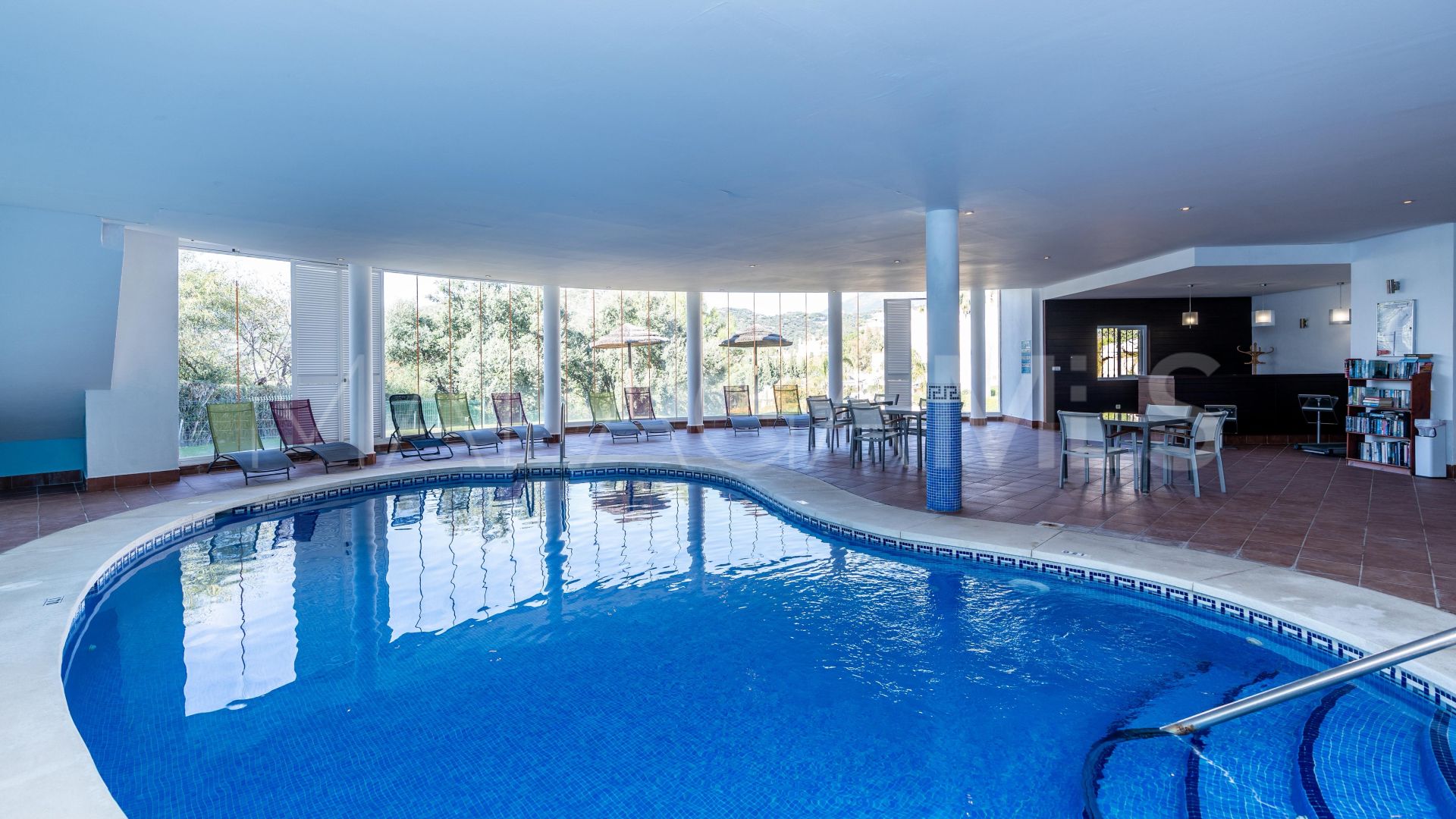 Se vende apartamento de 3 bedrooms in Benahavis
