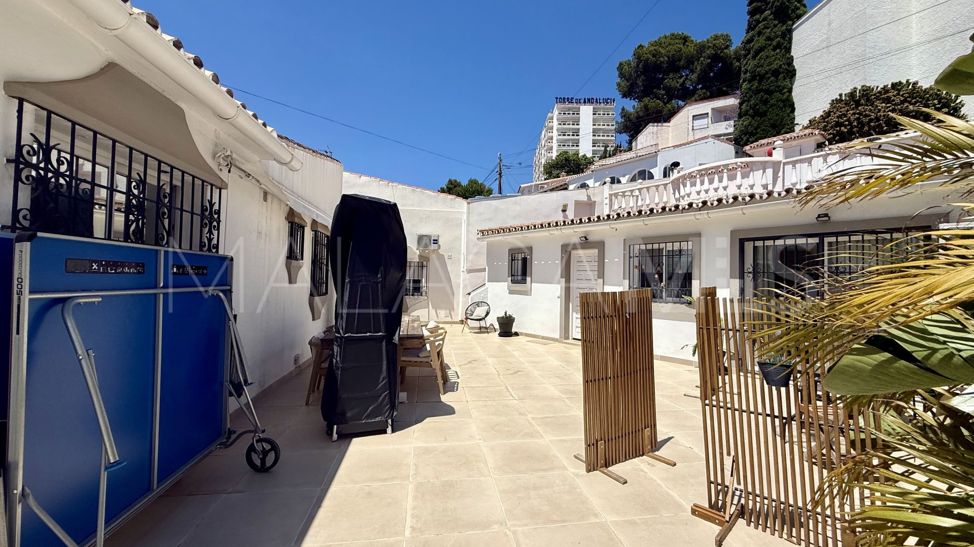 Villa for sale in Nueva Andalucia