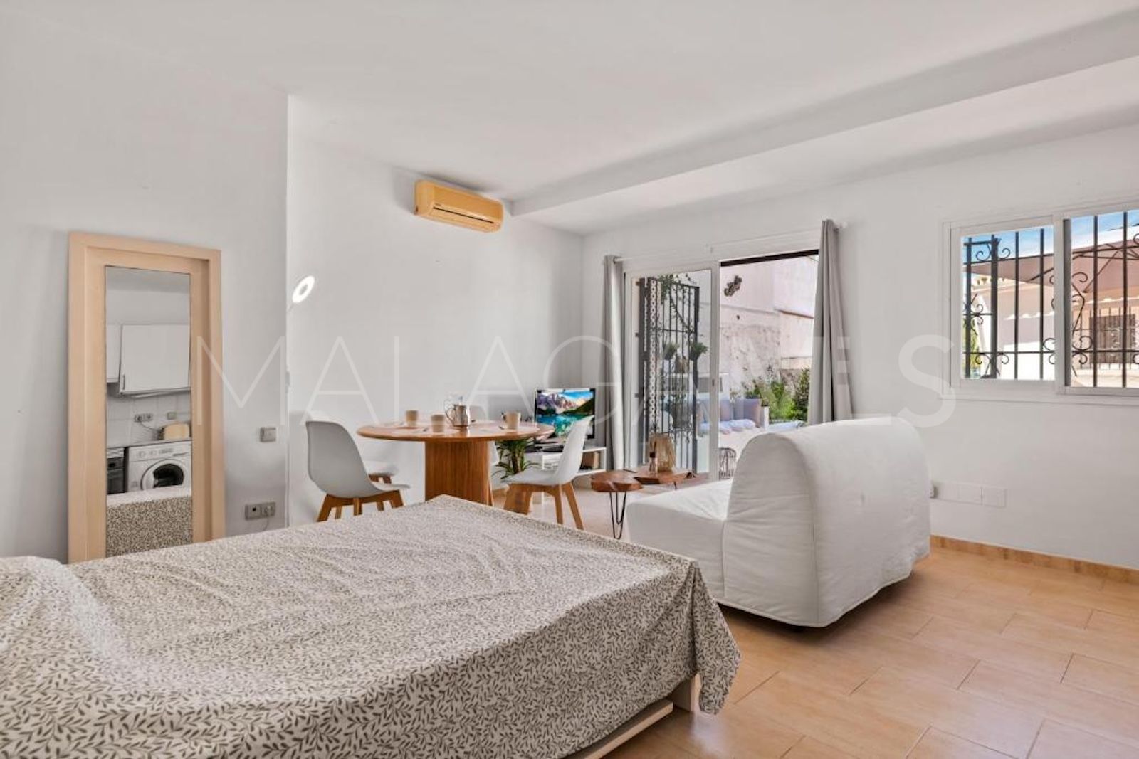 Villa for sale in Nueva Andalucia