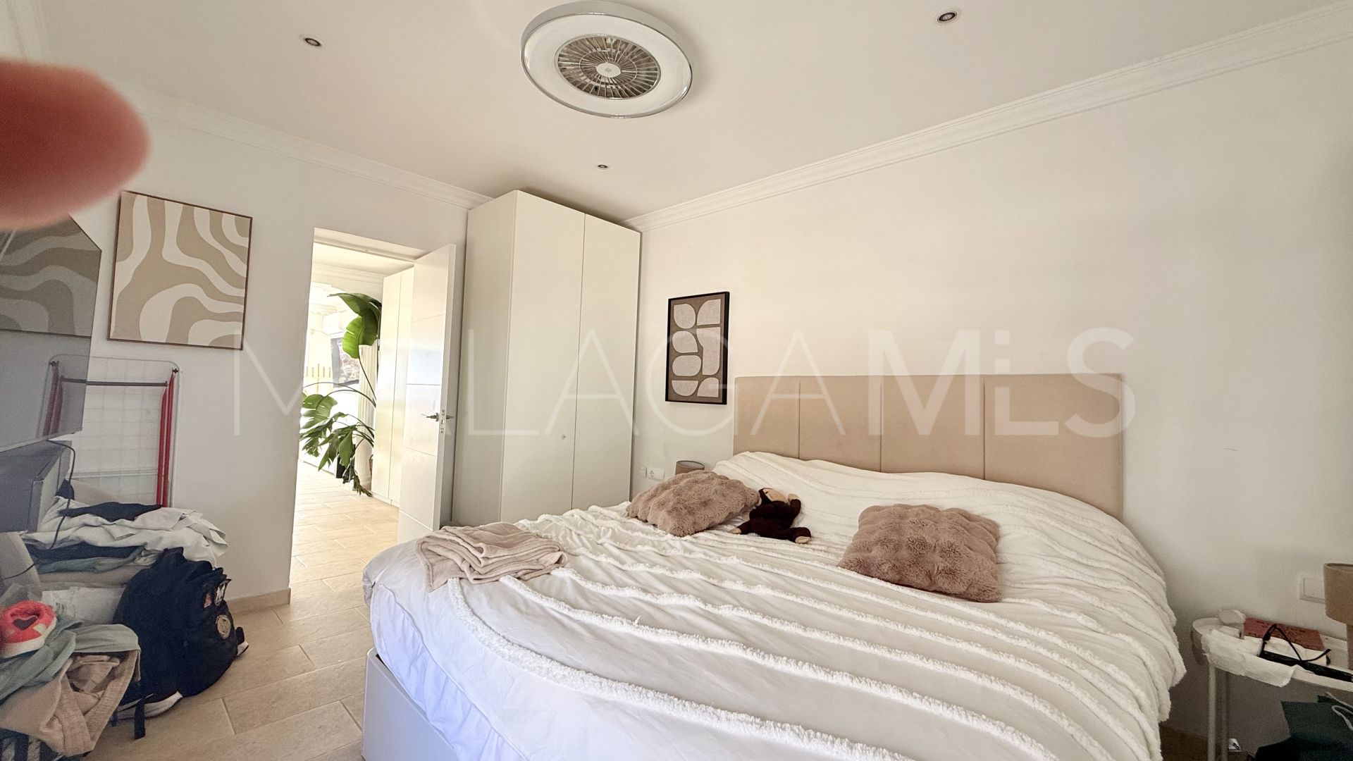 Villa for sale in Nueva Andalucia