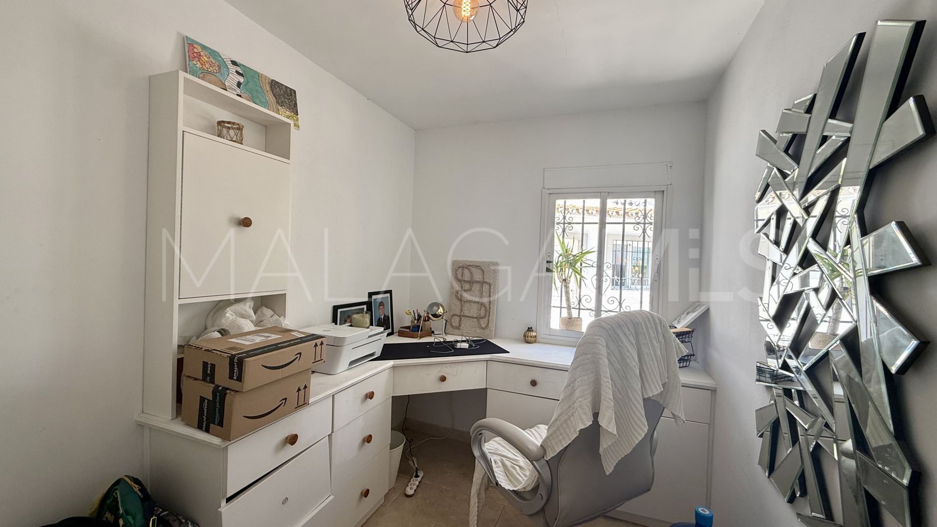 Villa for sale in Nueva Andalucia