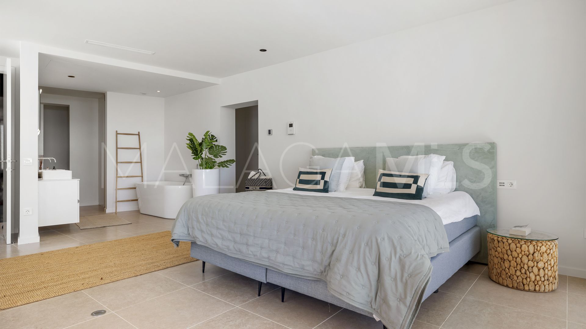 La Alqueria, villa with 5 bedrooms for sale