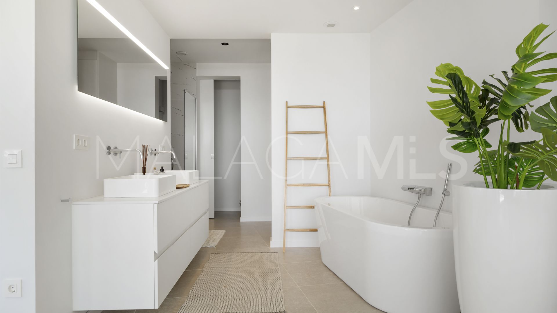 La Alqueria, villa with 5 bedrooms for sale