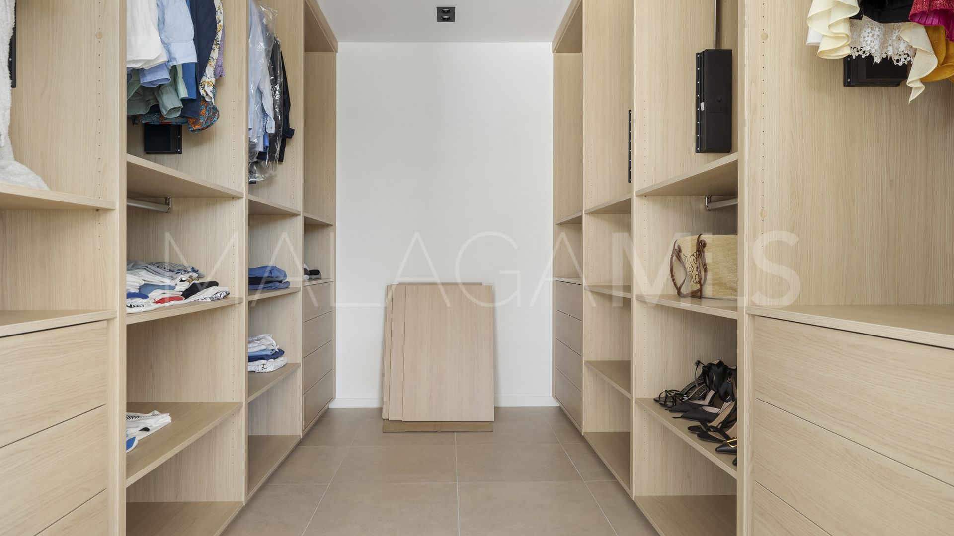 La Alqueria, villa with 5 bedrooms for sale