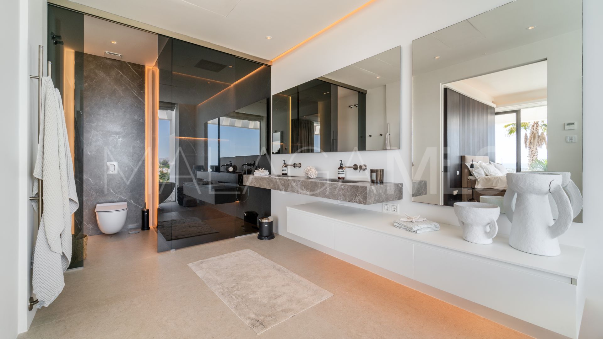 Villa for sale in El Herrojo