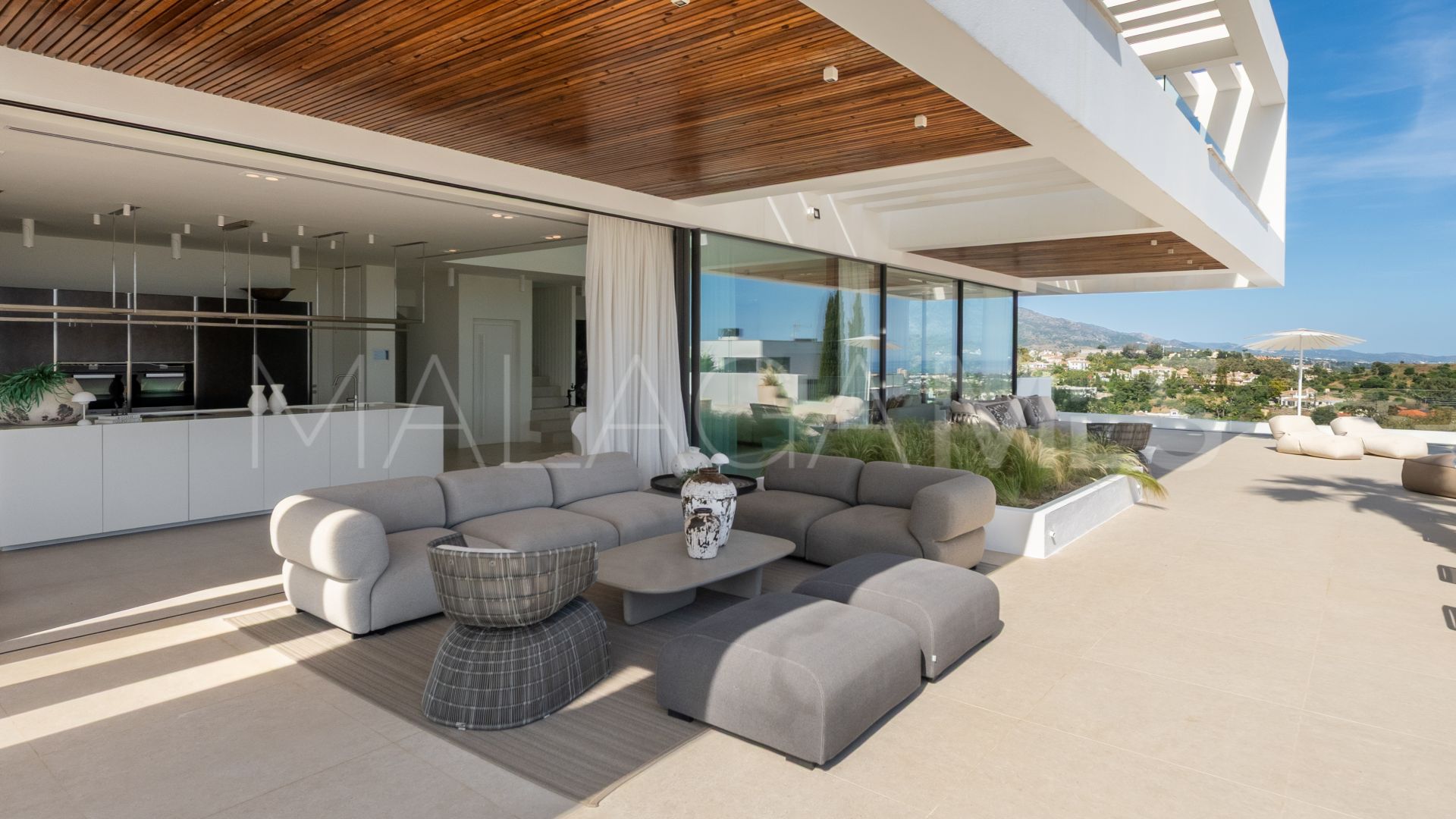 Villa for sale in El Herrojo