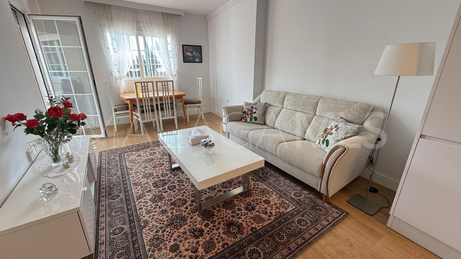 Apartamento for sale with 2 bedrooms in Nueva Andalucia