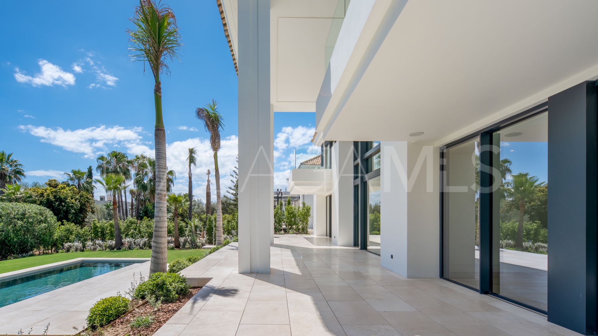 Villa for sale in Rocio de Nagüeles