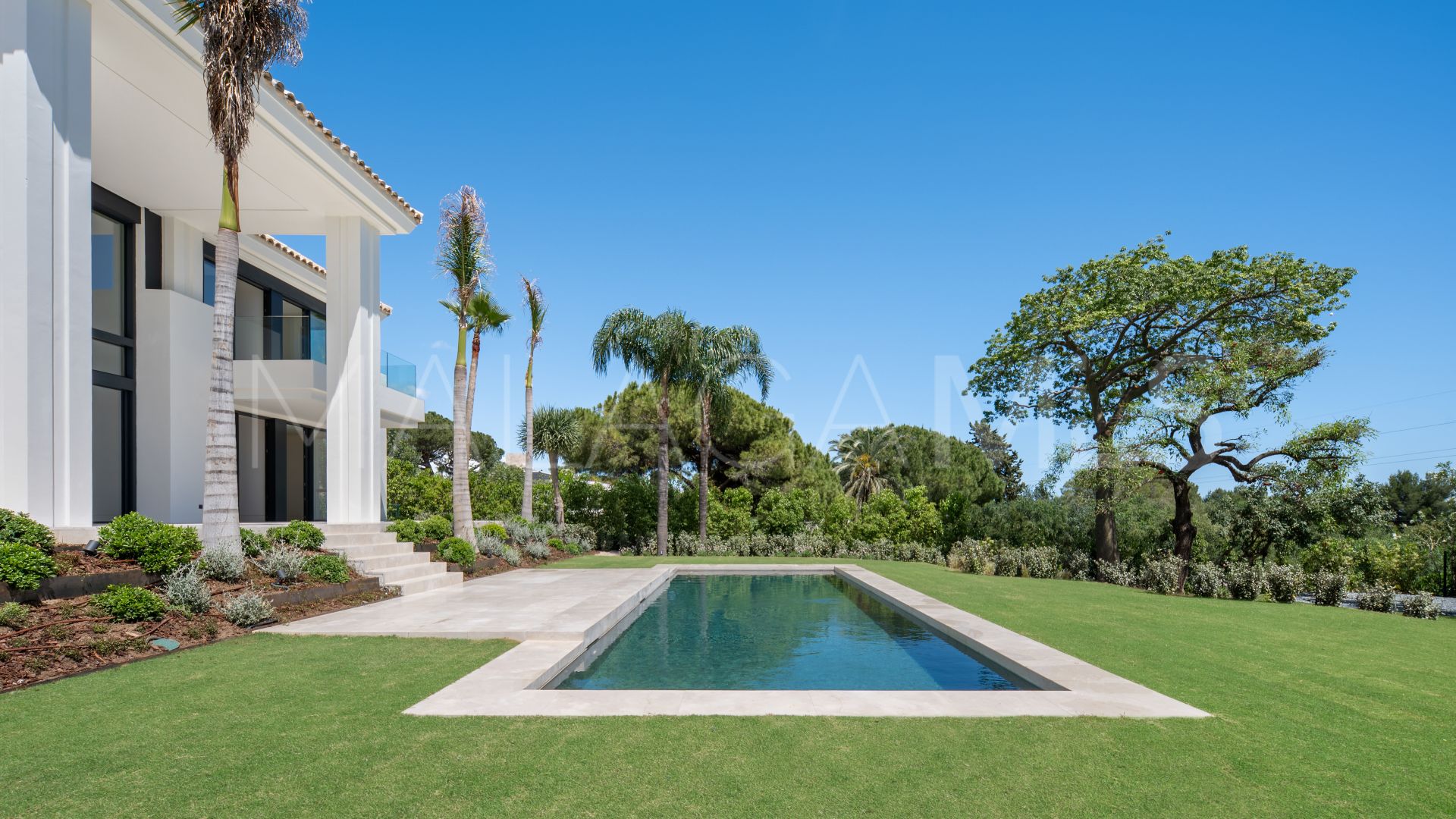 Villa for sale in Rocio de Nagüeles