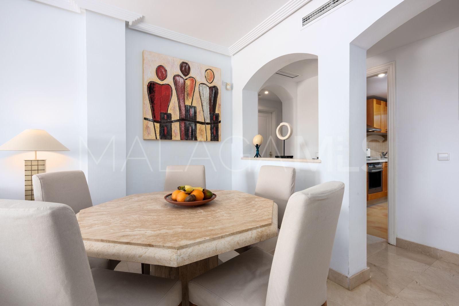 For sale ground floor apartment with 2 bedrooms in Los Arqueros