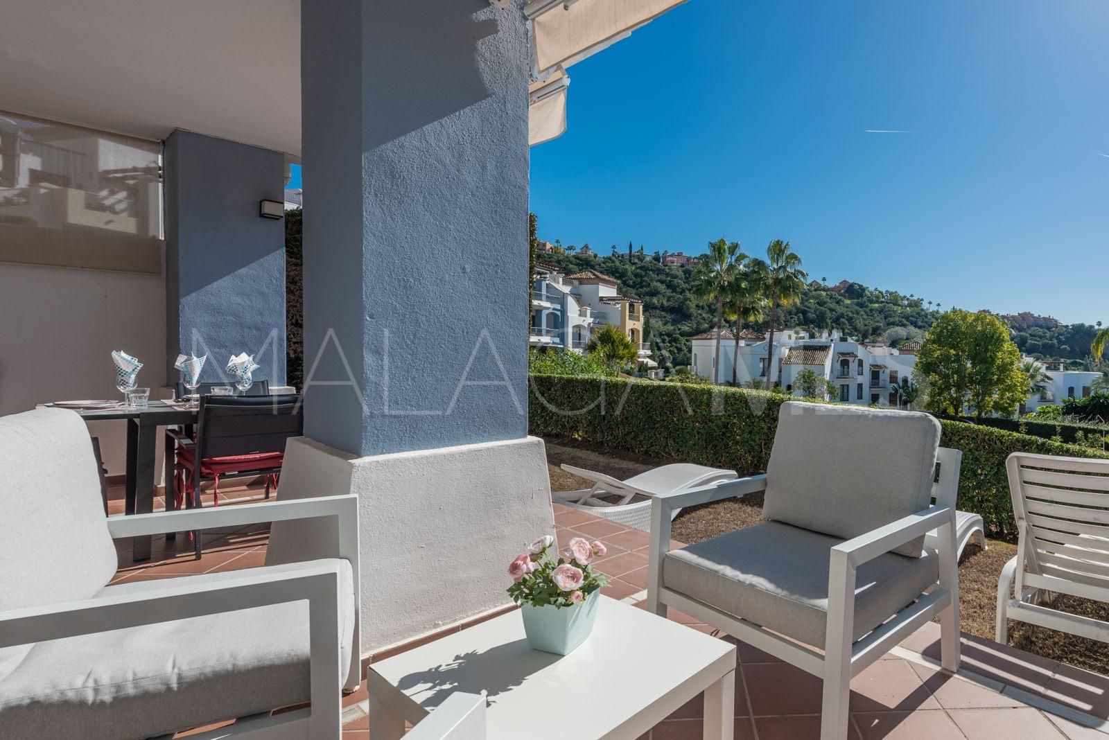 For sale ground floor apartment with 2 bedrooms in Los Arqueros
