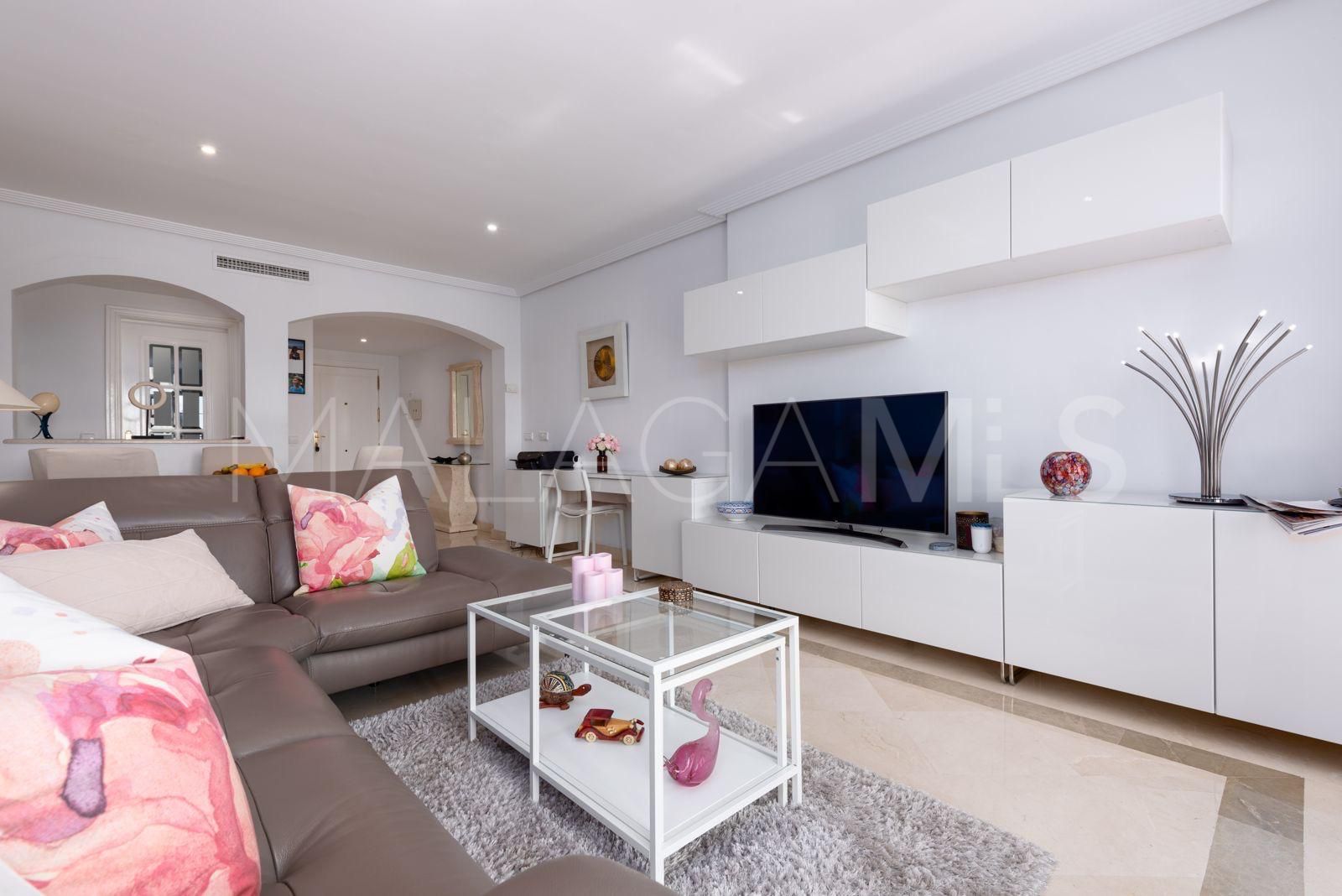 For sale ground floor apartment with 2 bedrooms in Los Arqueros