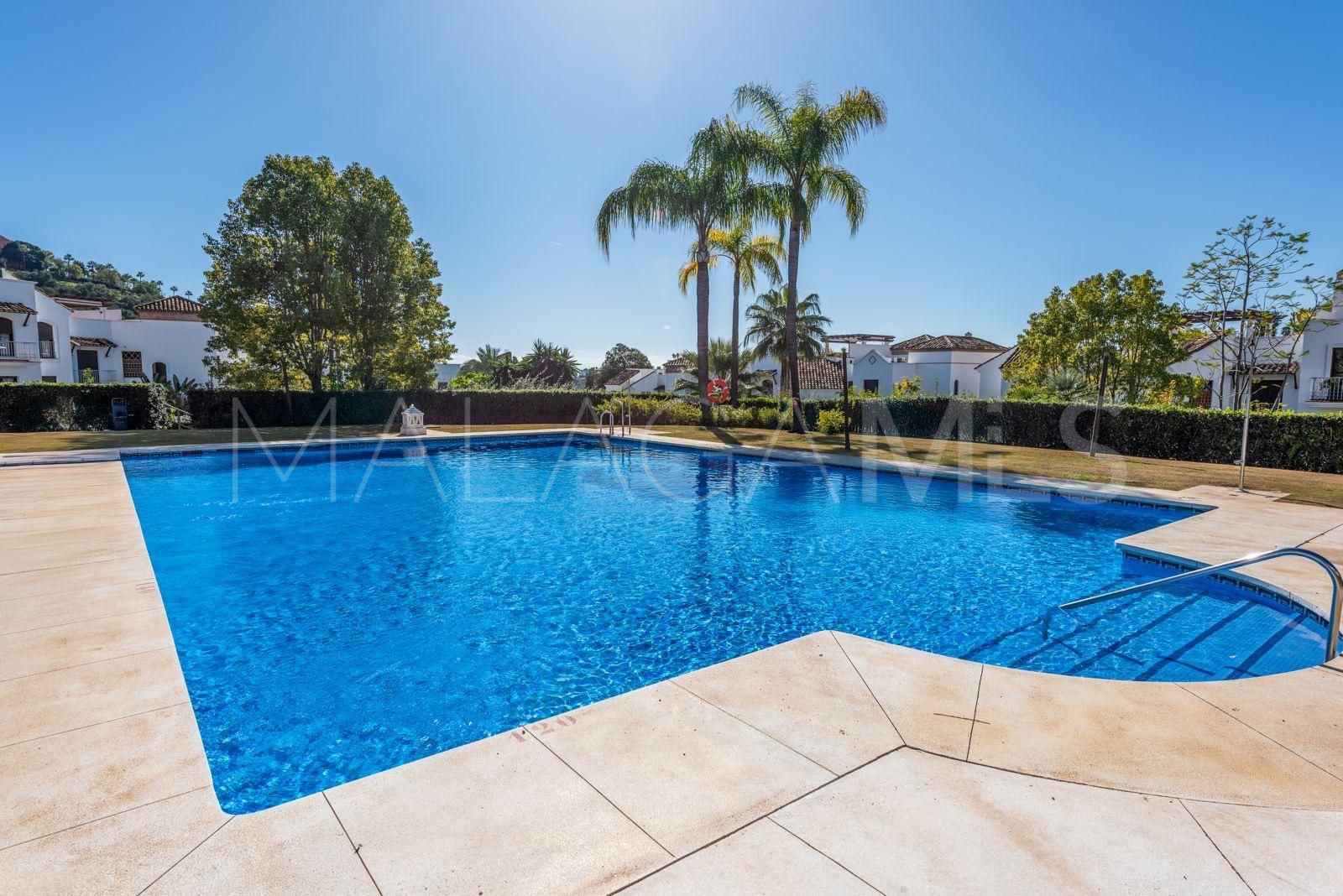 For sale ground floor apartment with 2 bedrooms in Los Arqueros