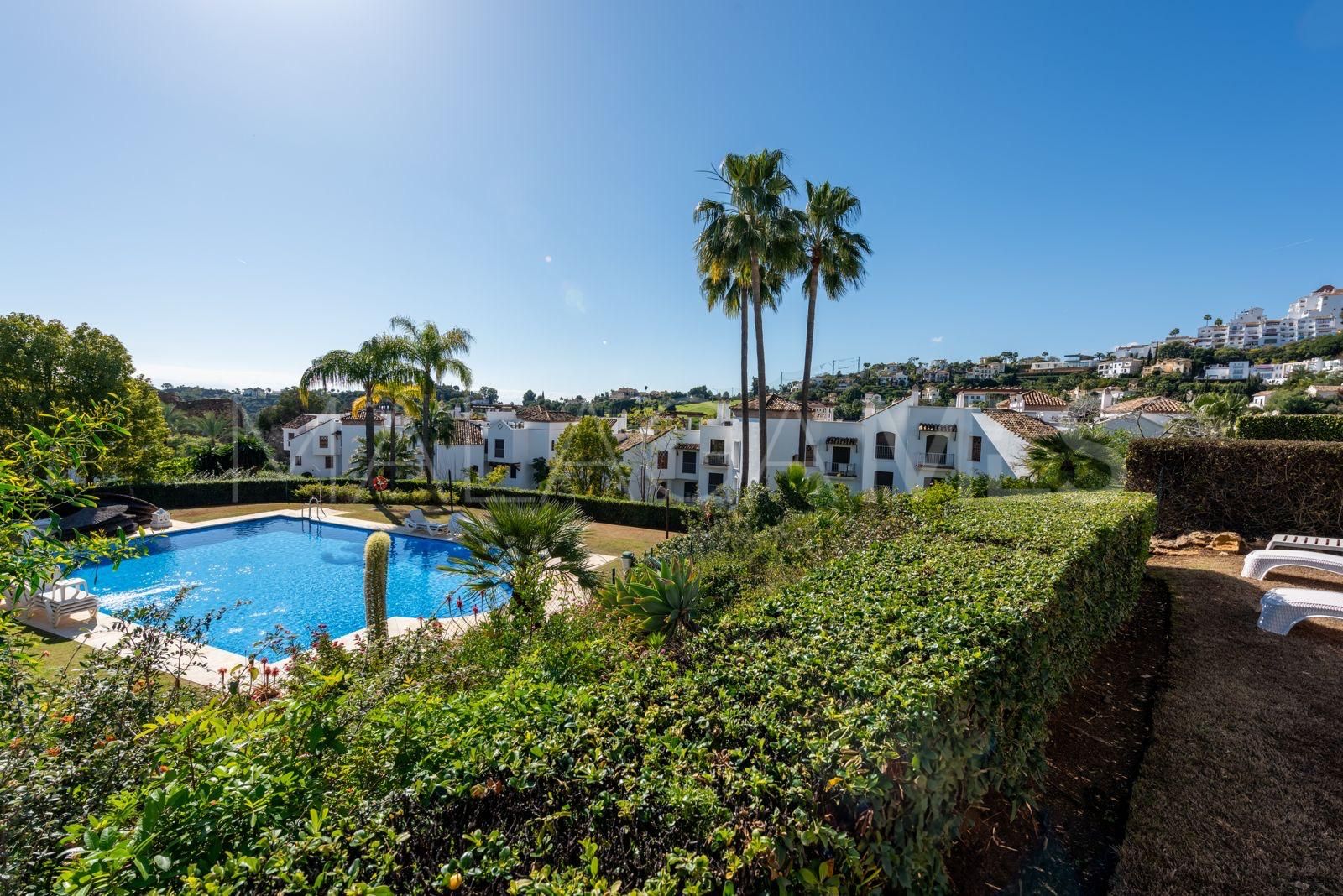 For sale ground floor apartment with 2 bedrooms in Los Arqueros