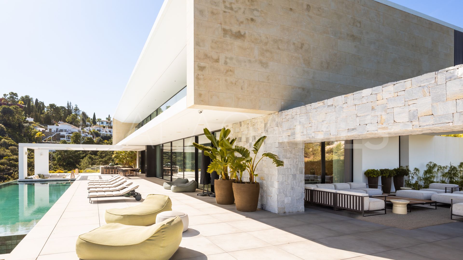 El Madroñal, villa for sale with 7 bedrooms