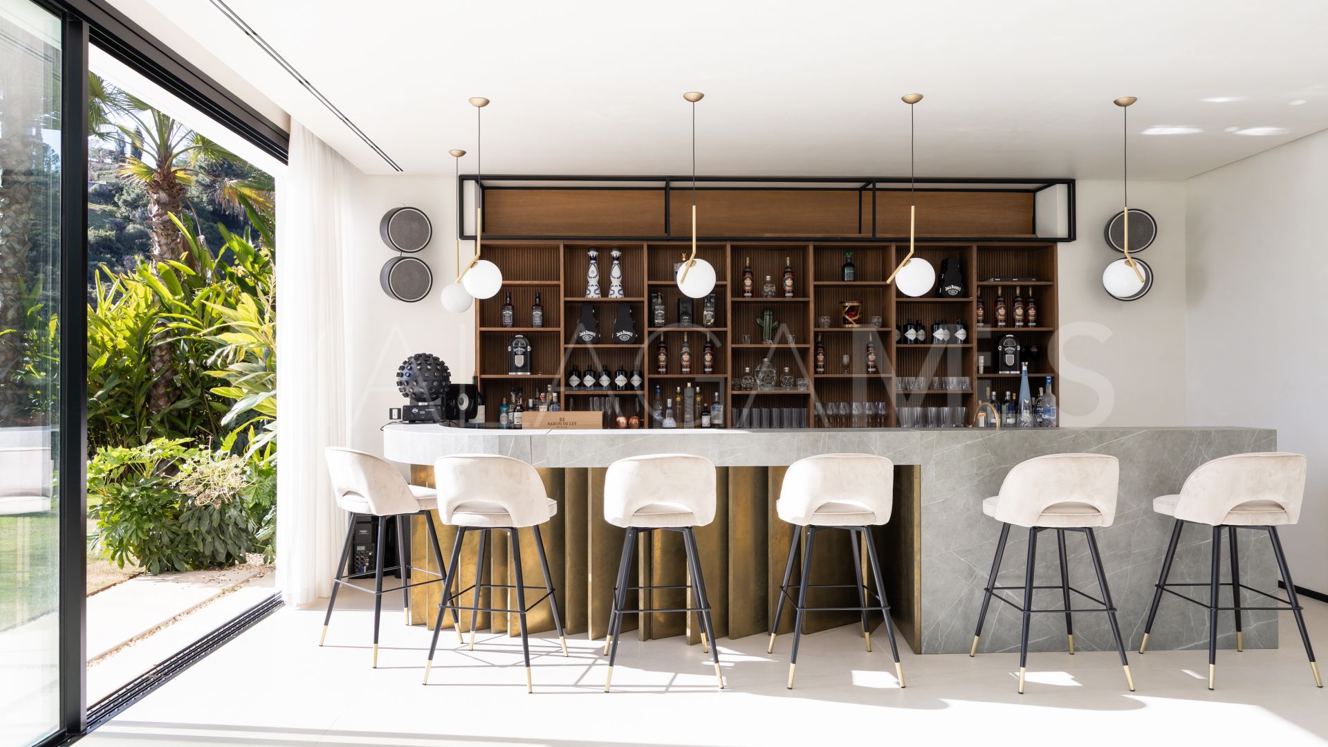 El Madroñal, villa for sale with 7 bedrooms