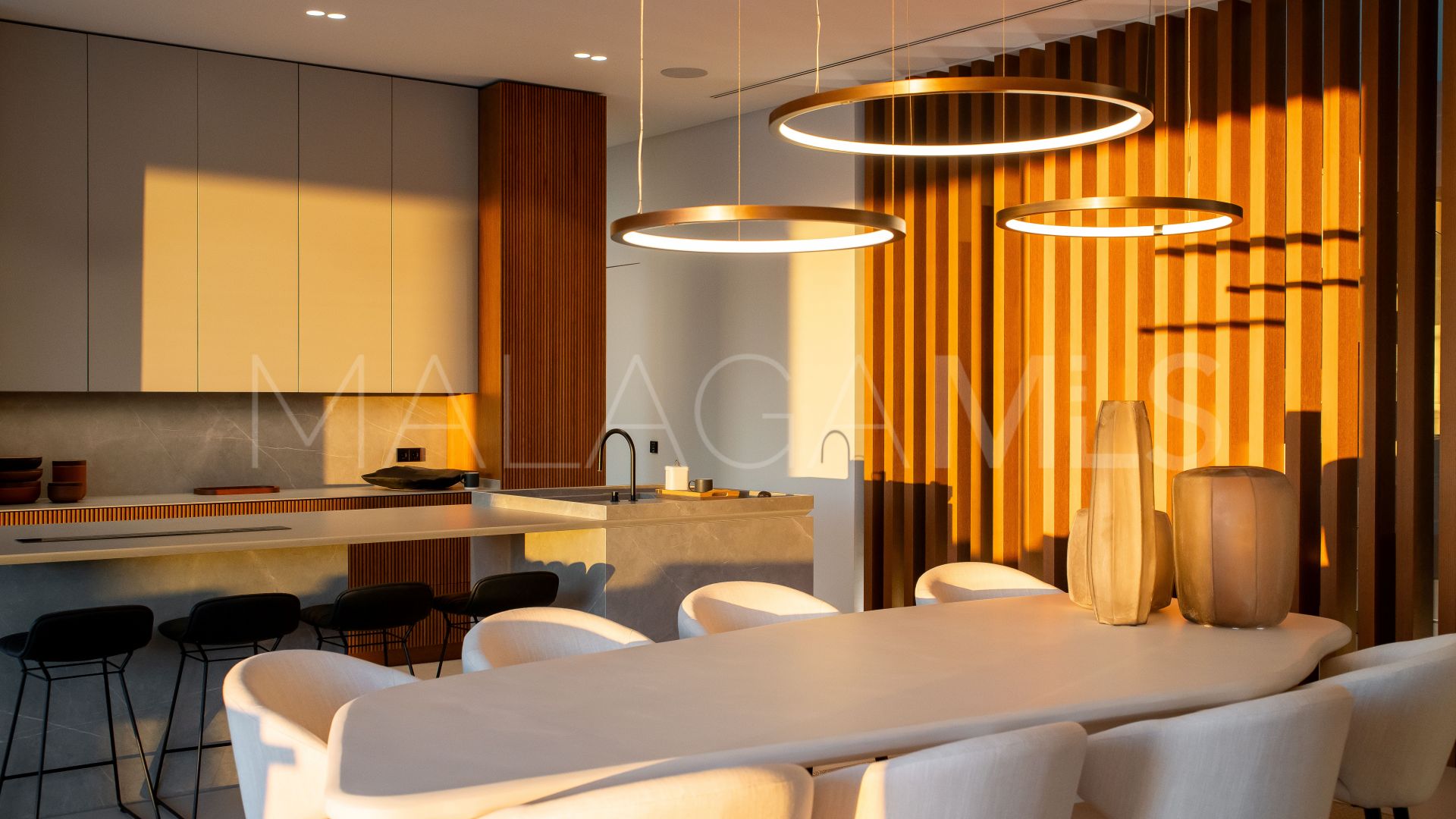 El Madroñal, villa for sale with 7 bedrooms