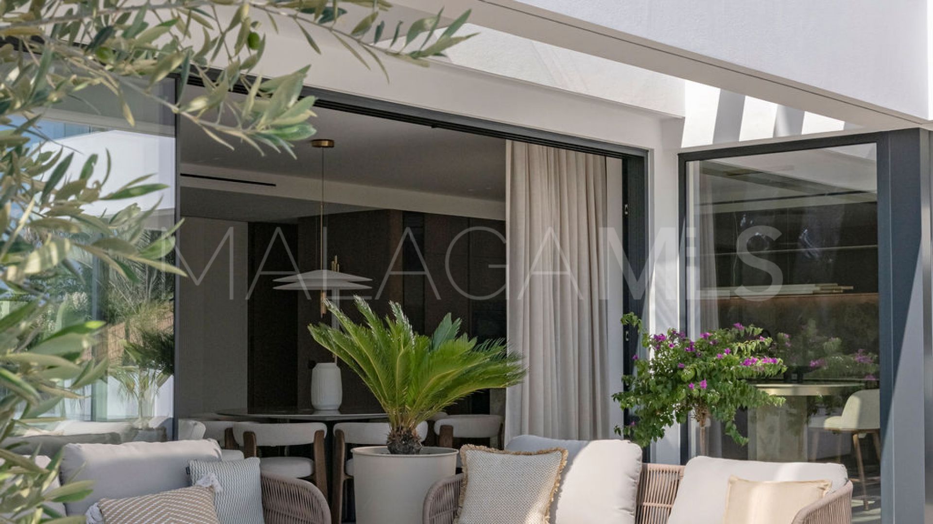 Marbesa, villa de 4 bedrooms for sale