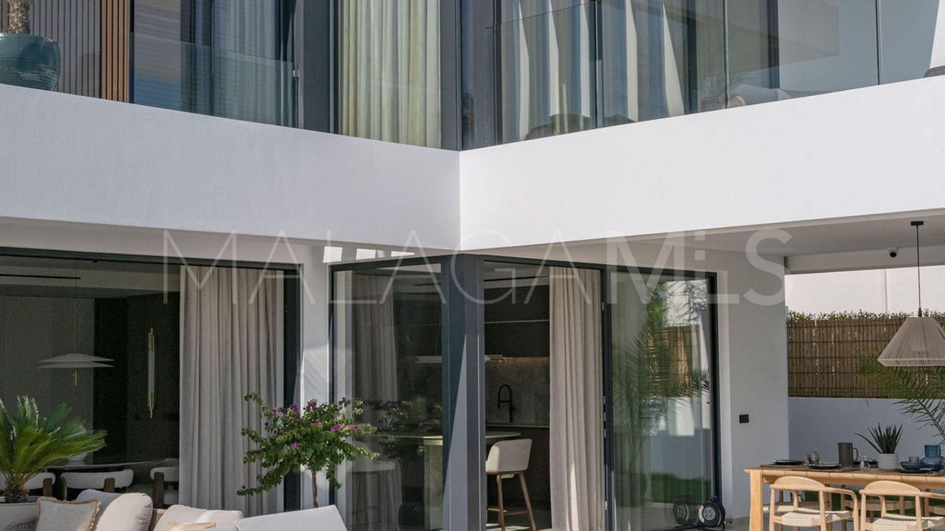 Marbesa, villa de 4 bedrooms for sale