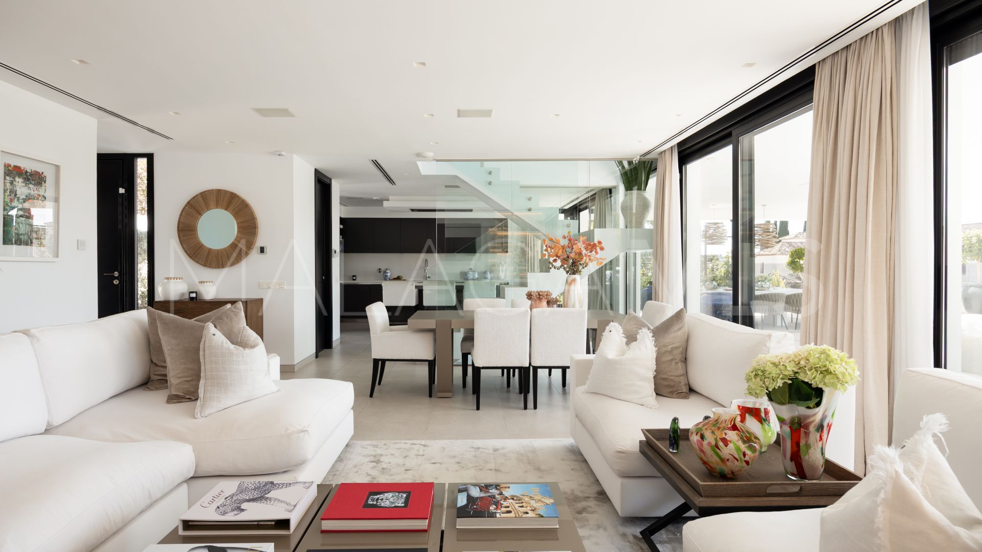 Nueva Andalucia villa for sale