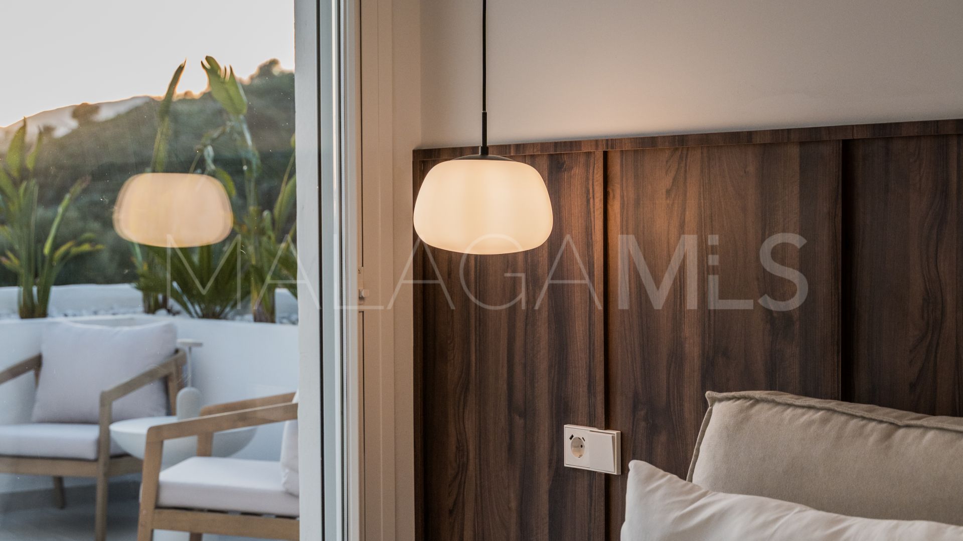 Atico duplex for sale with 3 bedrooms in Nueva Andalucia