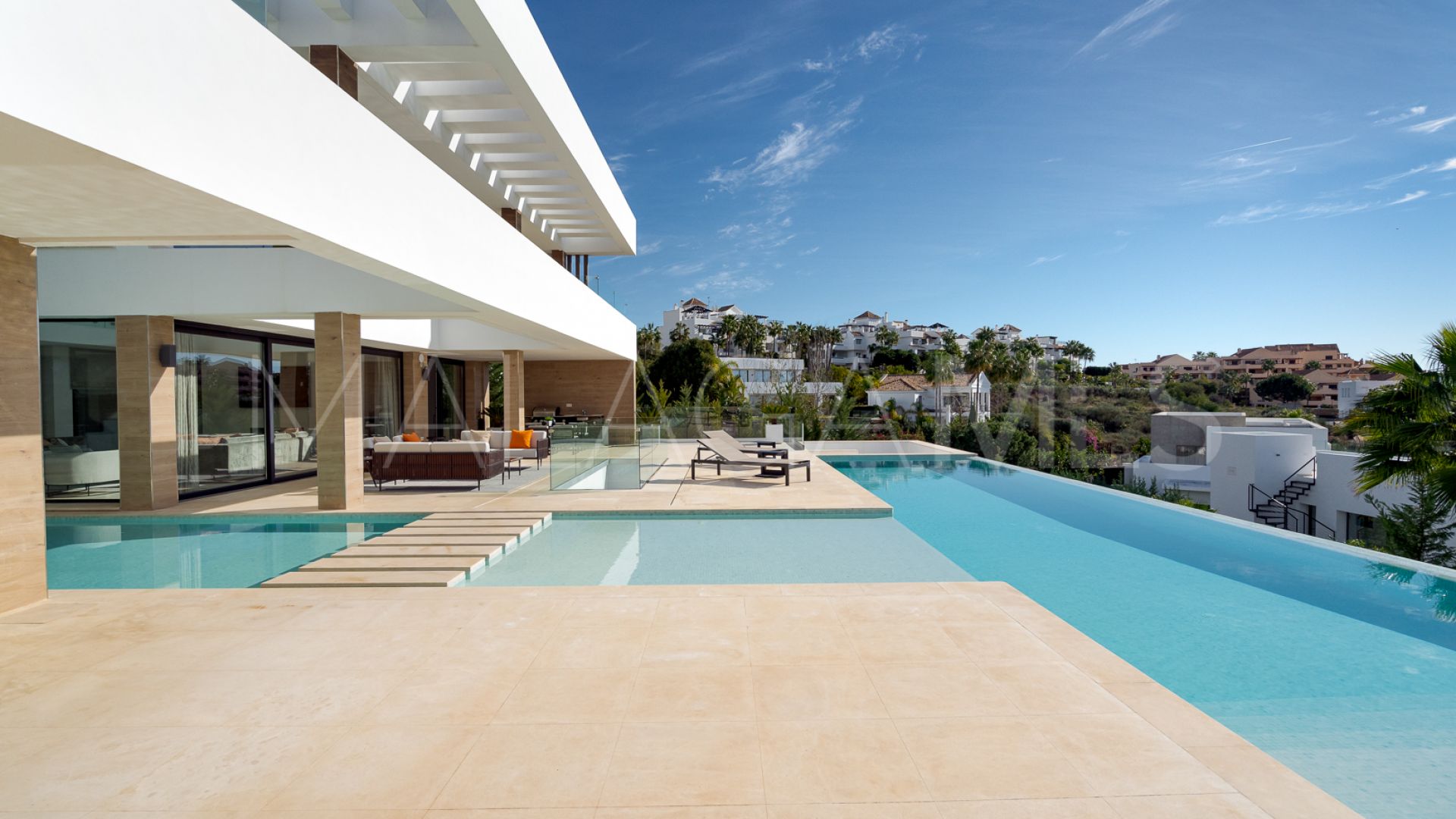 Villa for sale in La Alqueria with 5 bedrooms