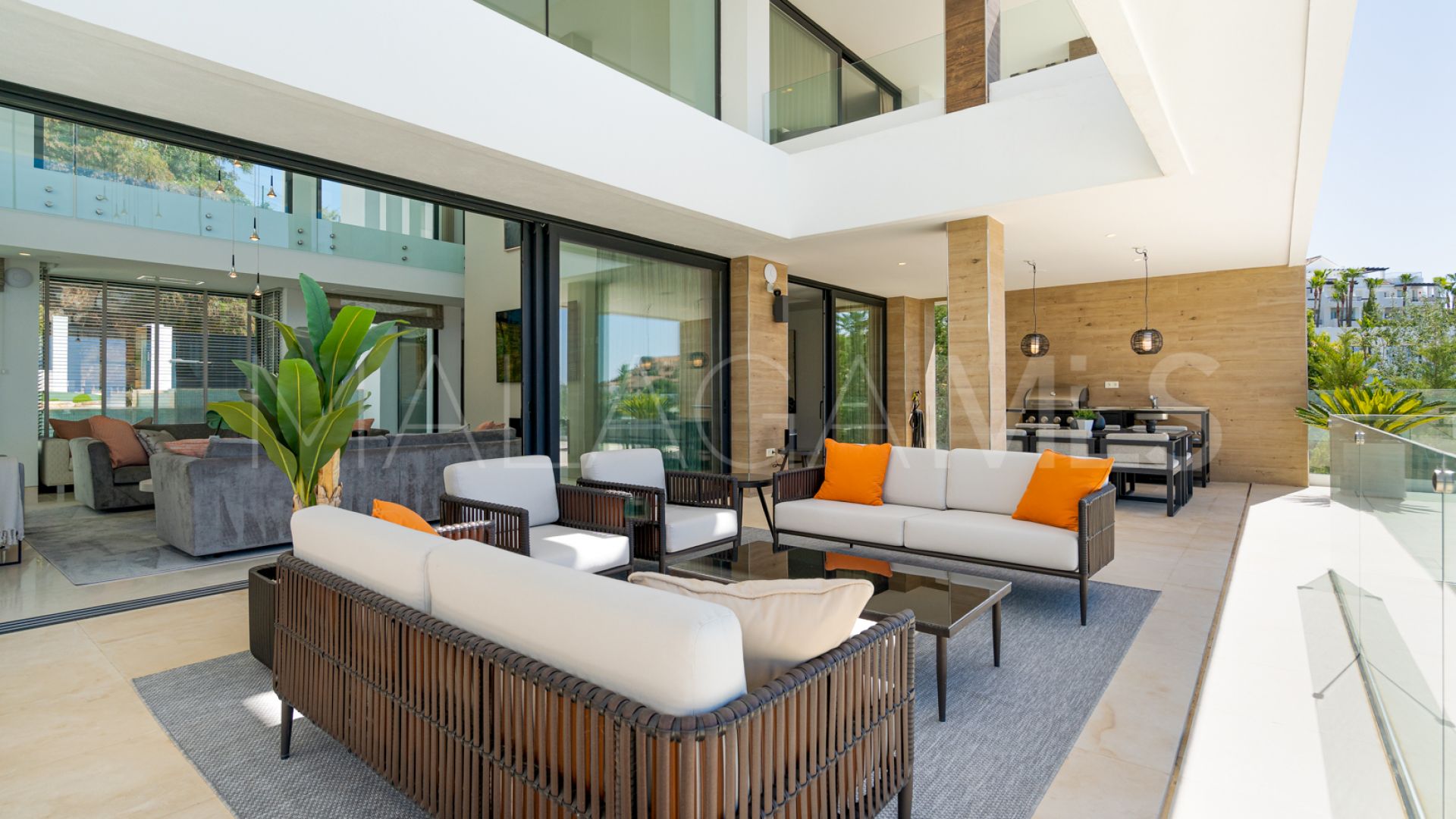 Villa for sale in La Alqueria with 5 bedrooms