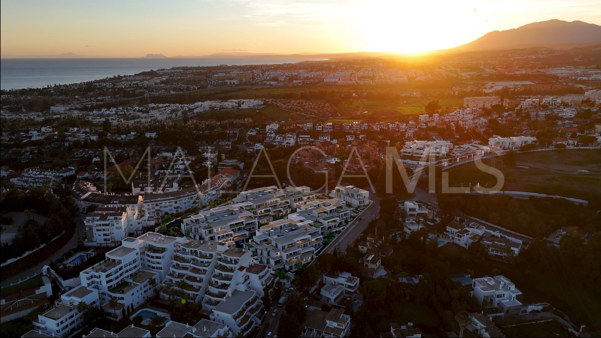 Apartamento for sale in Nueva Andalucia de 3 bedrooms