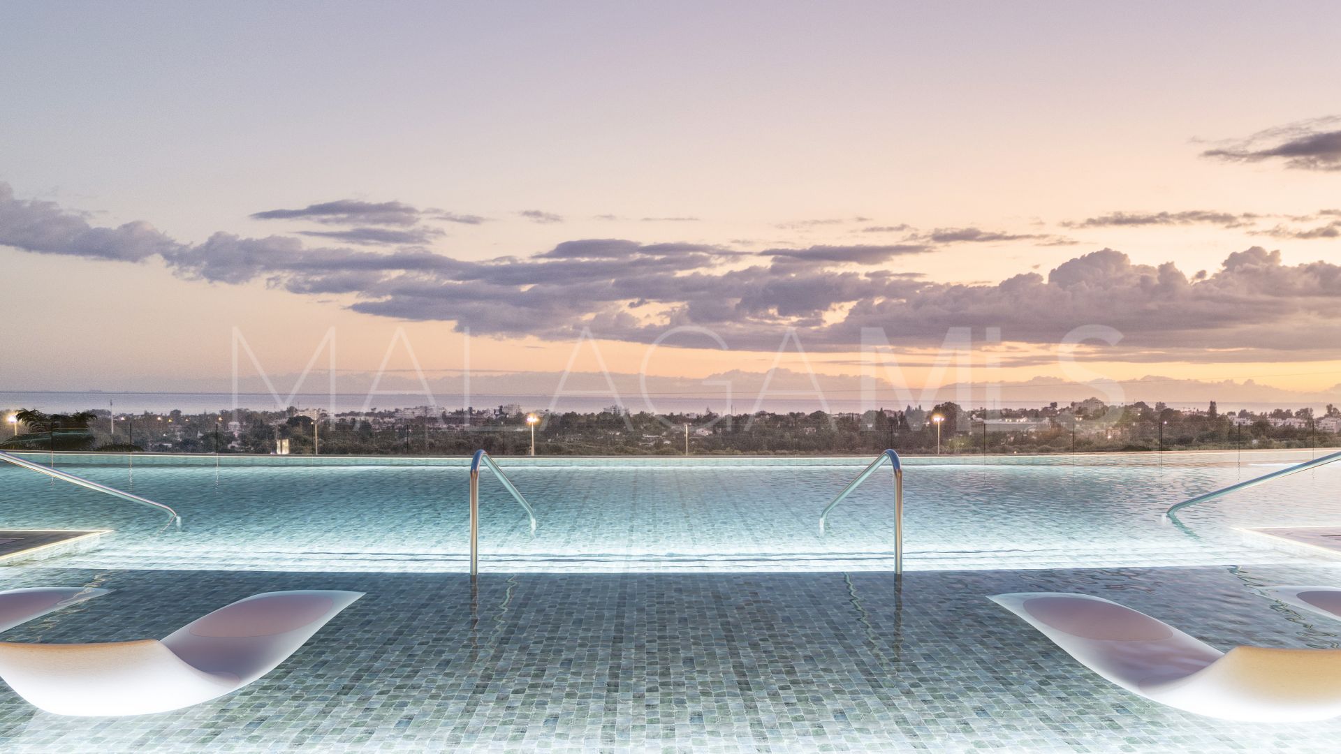 For sale Benahavis ground floor apartment with 3 bedrooms