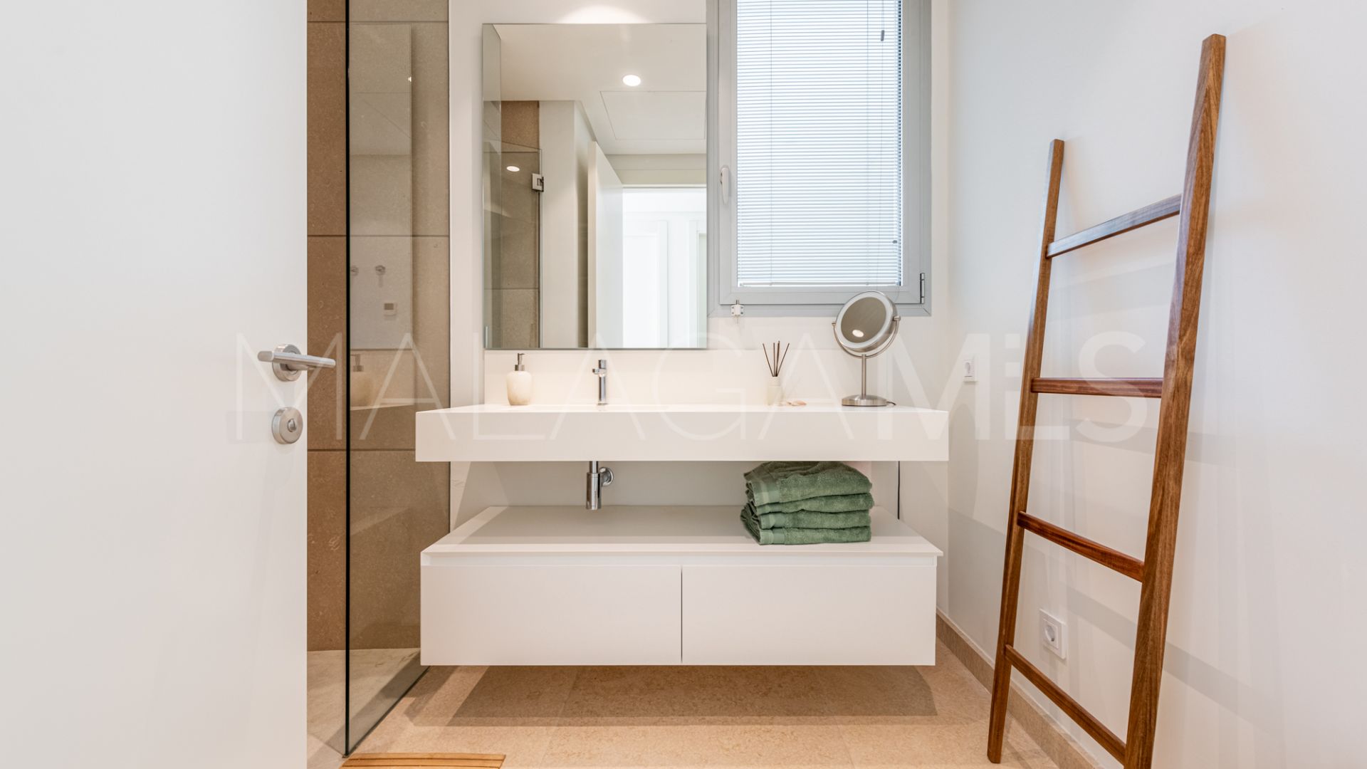 Takvåning for sale in Marbella Club Hills