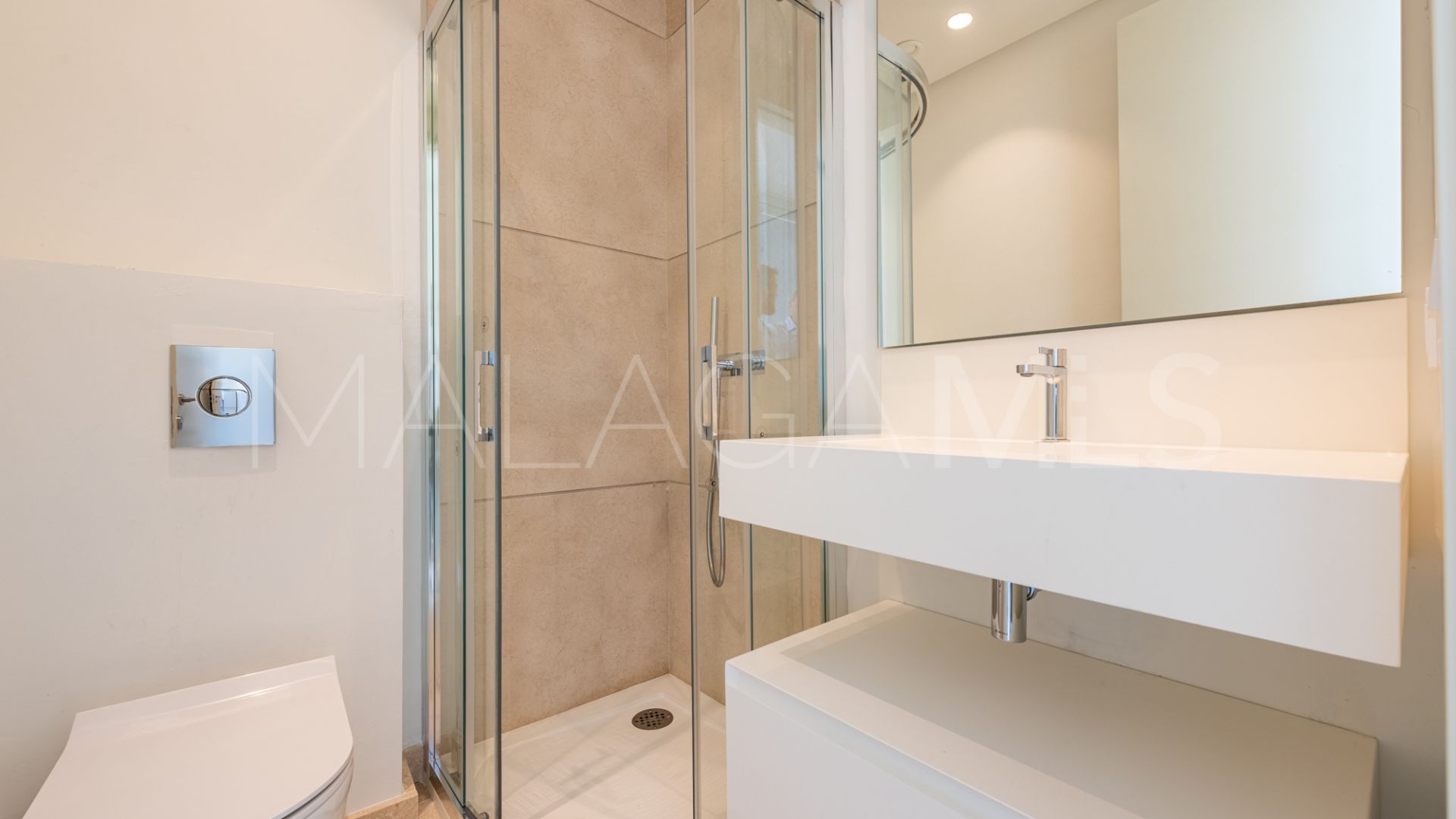 Takvåning for sale in Marbella Club Hills