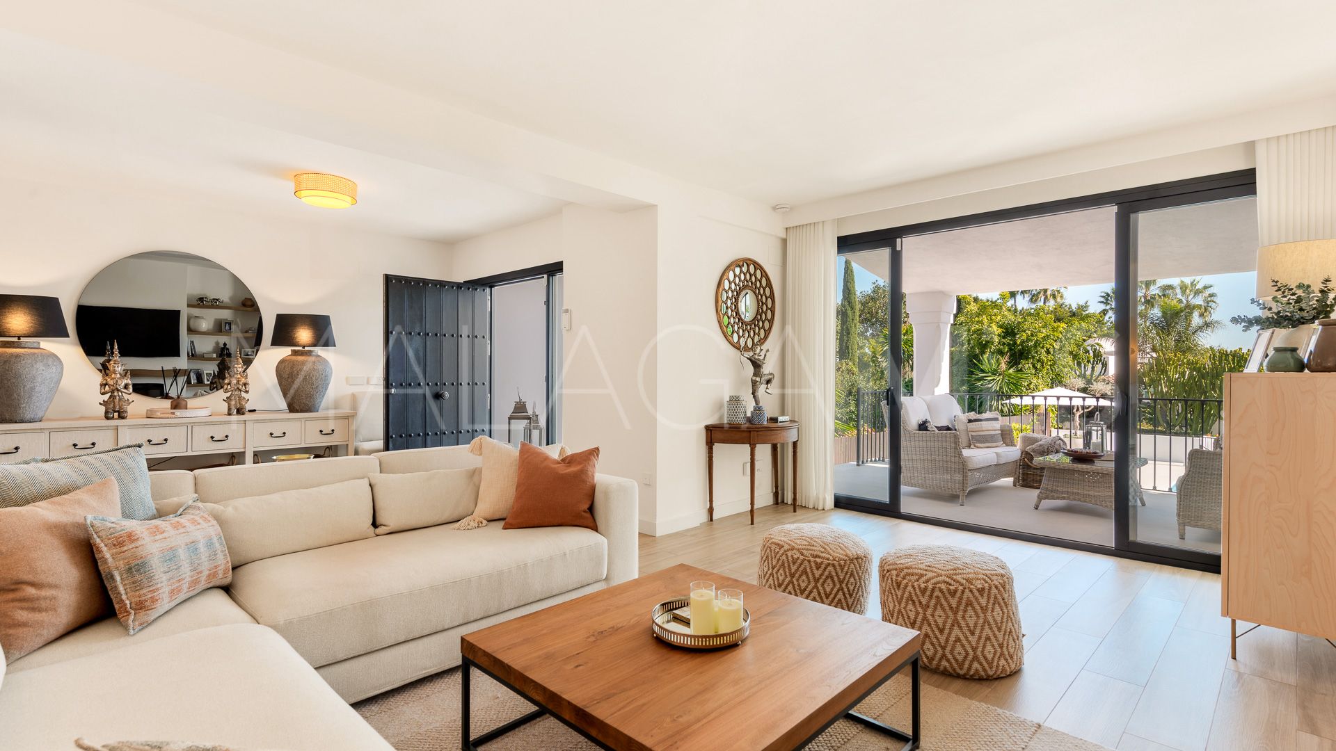 Semi detached villa for sale in Sierra Blanca