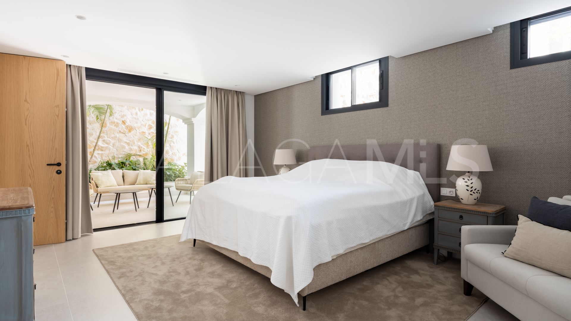 Villa for sale in Los Flamingos