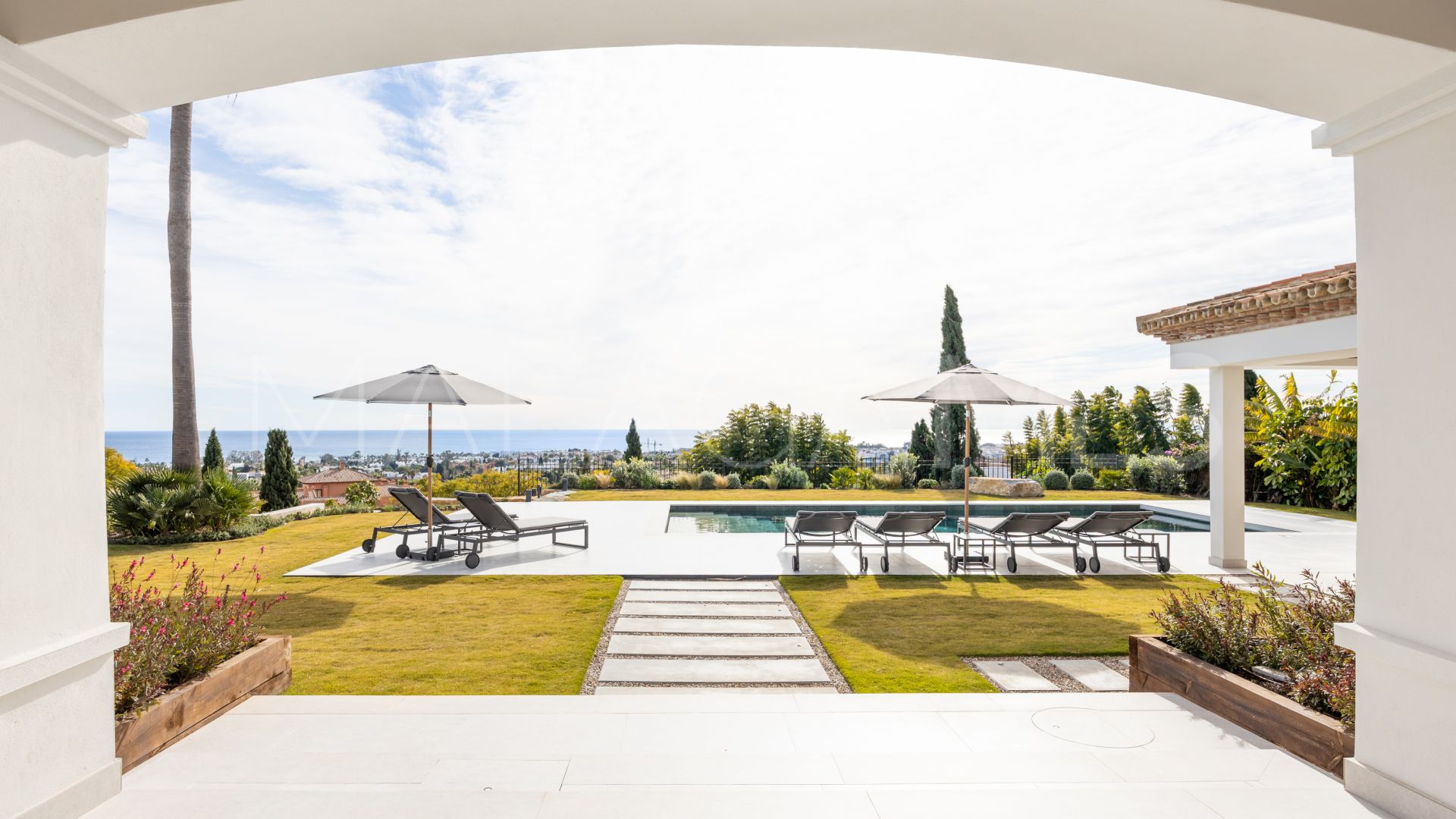 Villa for sale in Los Flamingos