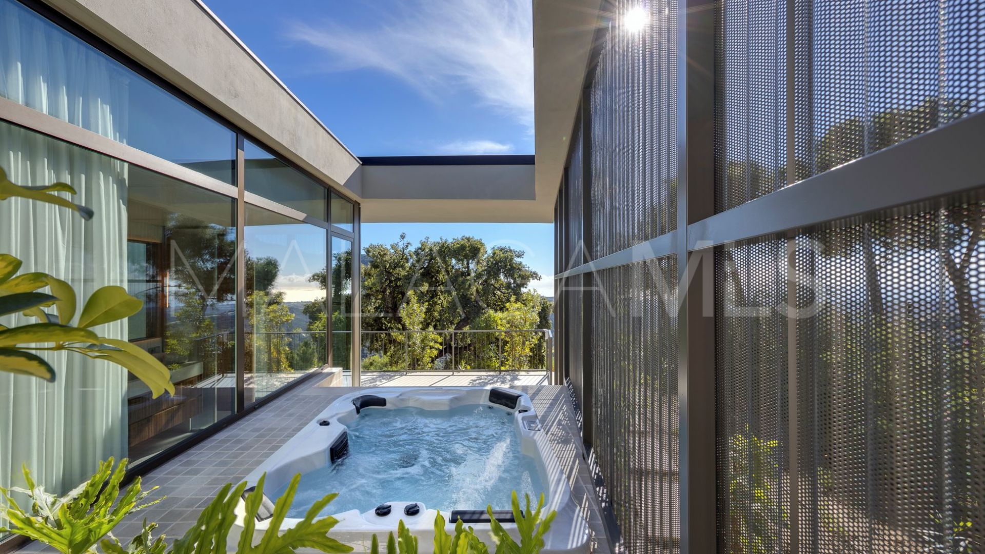 For sale Monte Mayor 5 bedrooms villa