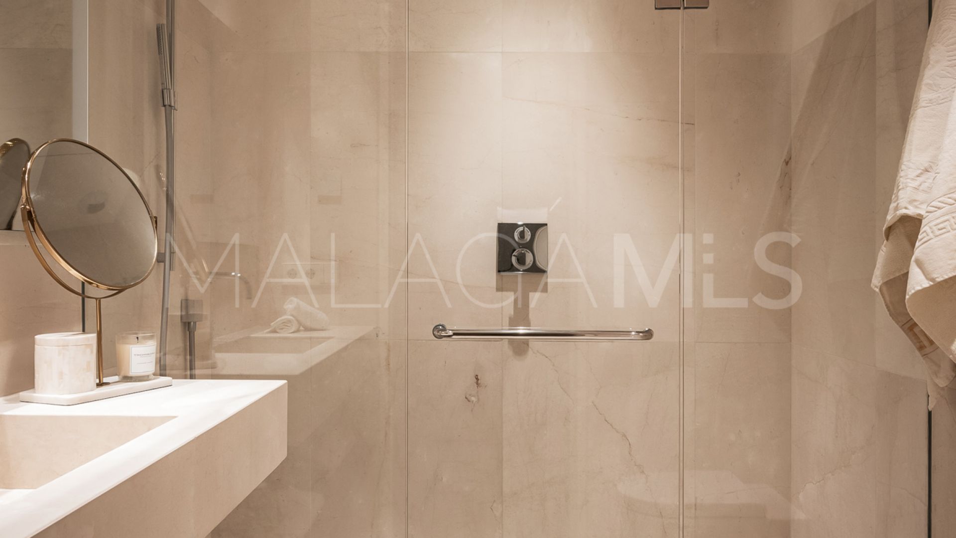 Lägenhet for sale in Grand View